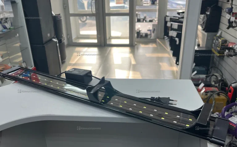 HX-680C светильник для аквариума