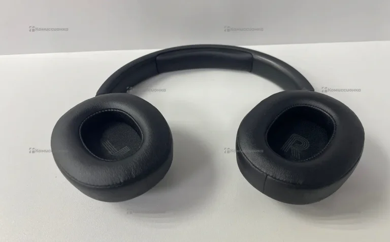 Наушники  JBL TUNE 720