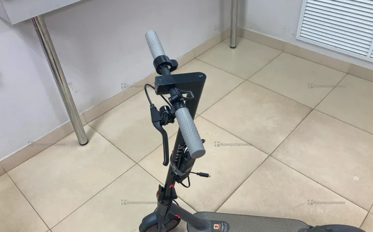 Самокат электрический samik