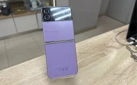 Купить Samsung Galaxy Z Flip4 8/128 ГБ б/у , в Санкт-Петербург Цена:17900рублей