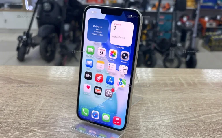 Apple iPhone 13 4/128 ГБ