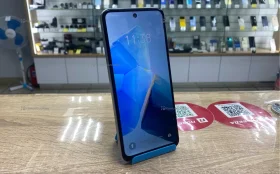 Infinix Hot 30 Play 8/128 ГБ