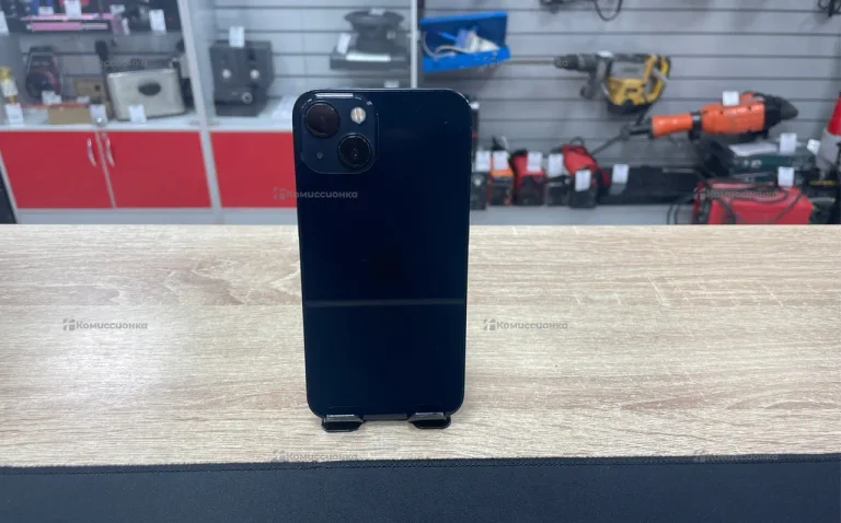 Apple iPhone 13 4/128 ГБ