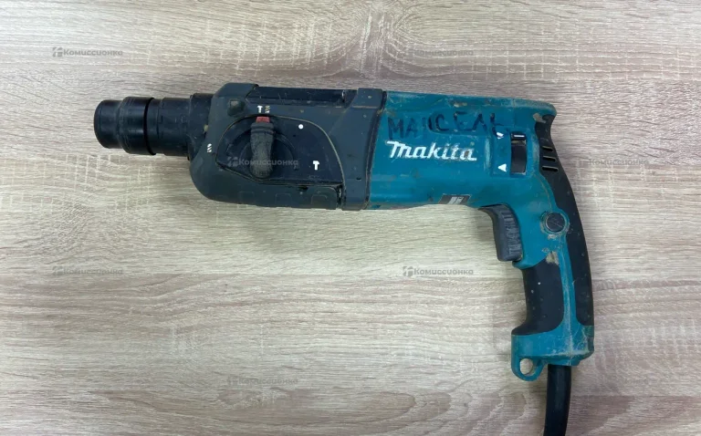 Перфоратор makita HR2470