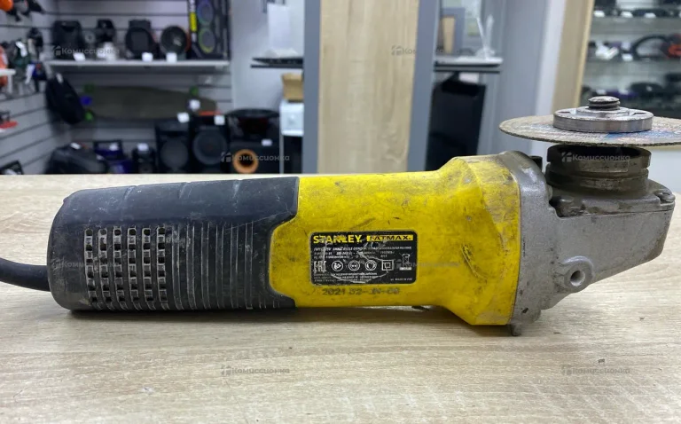 УШМ Stanley Fatmax FMEG125V