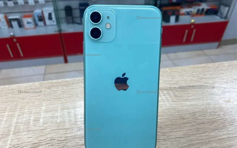 Apple iPhone 11 4/64 ГБ