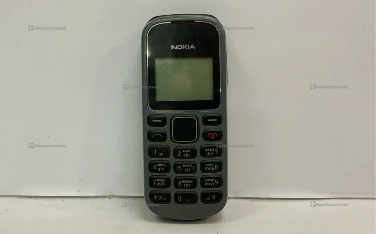 Nokia 1208