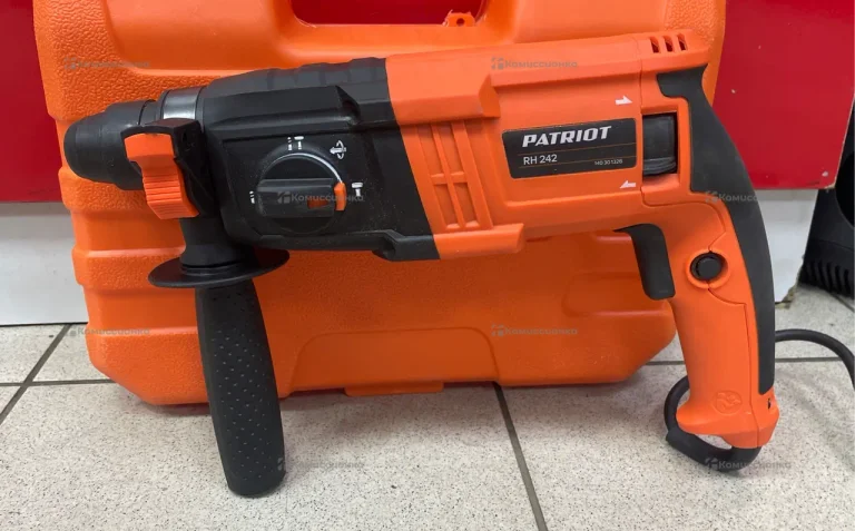 Перфоратор Patriot RH242