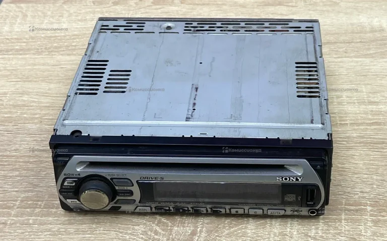 Автомагнитола  Sony cdx-gt410u