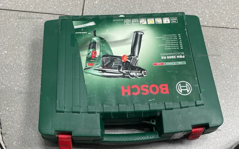 Перфоратор Bosch PBH 2800 RE