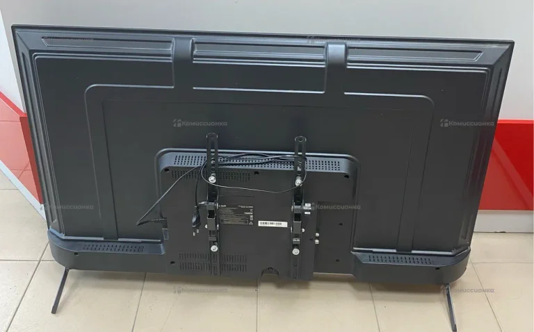 Телевизор Dexp 50UCS1/G