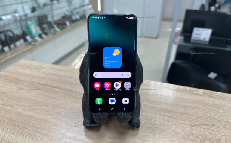 Samsung Galaxy S22 5G 8/128 ГБ