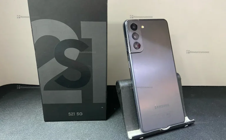 Samsung Galaxy S21 5G 8/128 ГБ