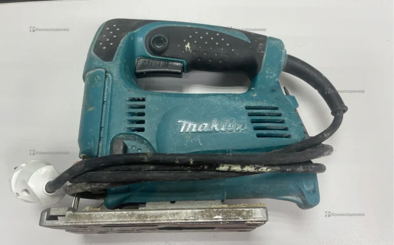 Электролобзик makita 4329