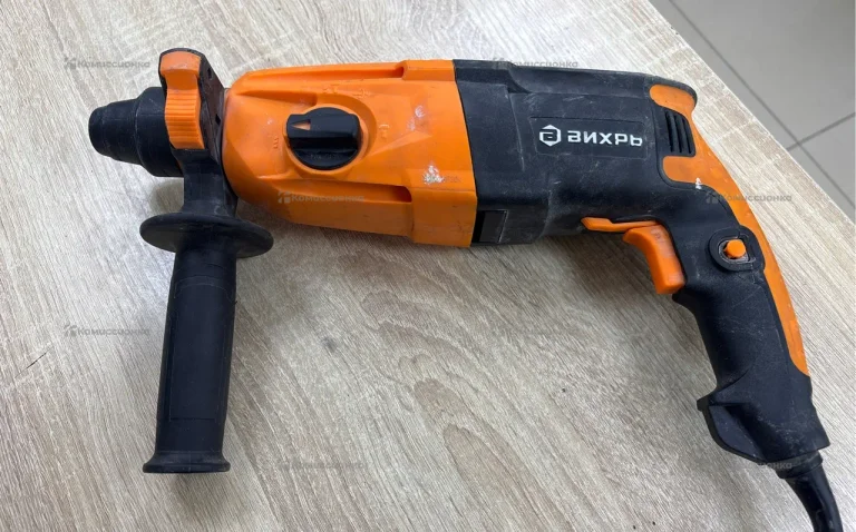 Перфоратор ВИХРЬ П-800К