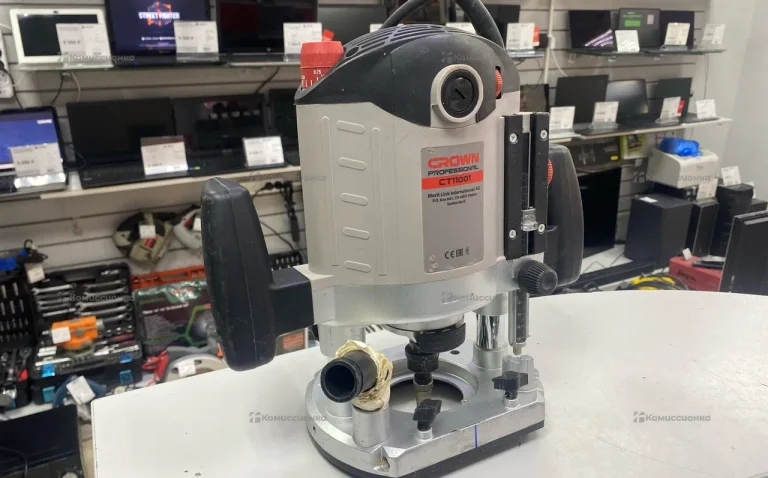 Вертикальный фрезер CROWN CT11001