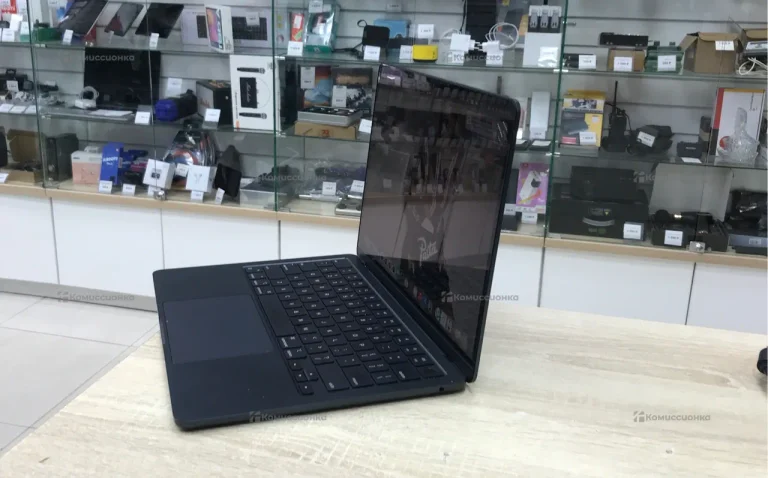 Ноутбук  Macbook M3