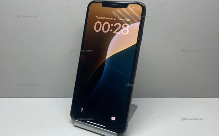 Apple iPhone XS Max 4/64 ГБ