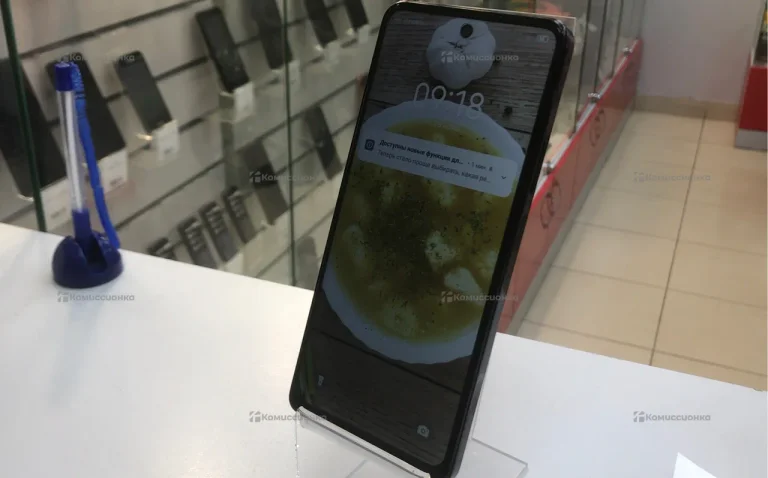 Tecno Spark 20 Pro 12/256 ГБ