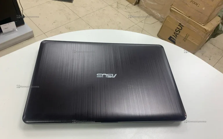 Ноутбук ASUS X540NV