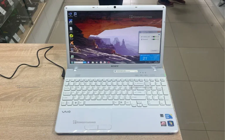 Ноутбук  Sony VPCEB4S1R без АКБ