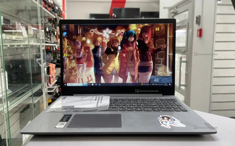 Ноутбук  Lenovo 81UT