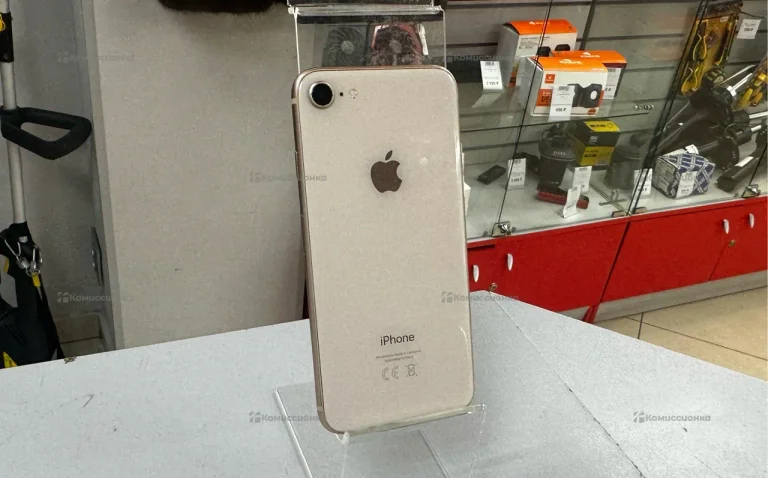 Apple iPhone 8 2/64 ГБ