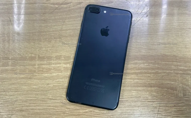 Apple iPhone 7 Plus 3/32 ГБ