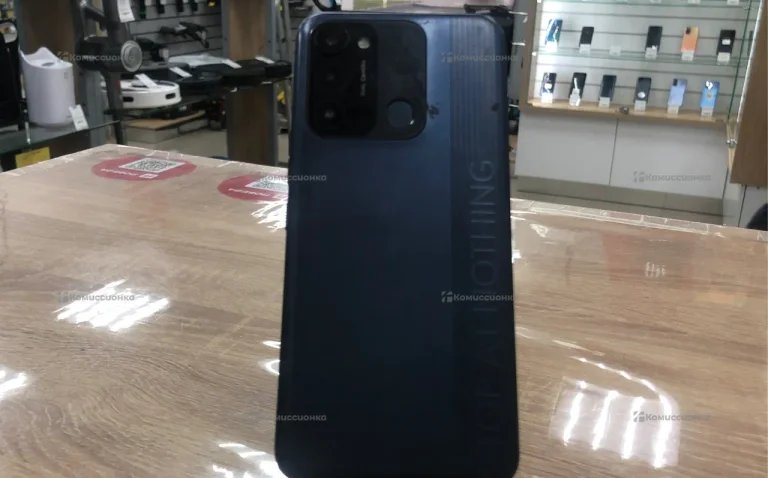 Tecno Spark 8C 4/64 ГБ