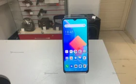 Tecno Spark 8C 3/64 ГБ