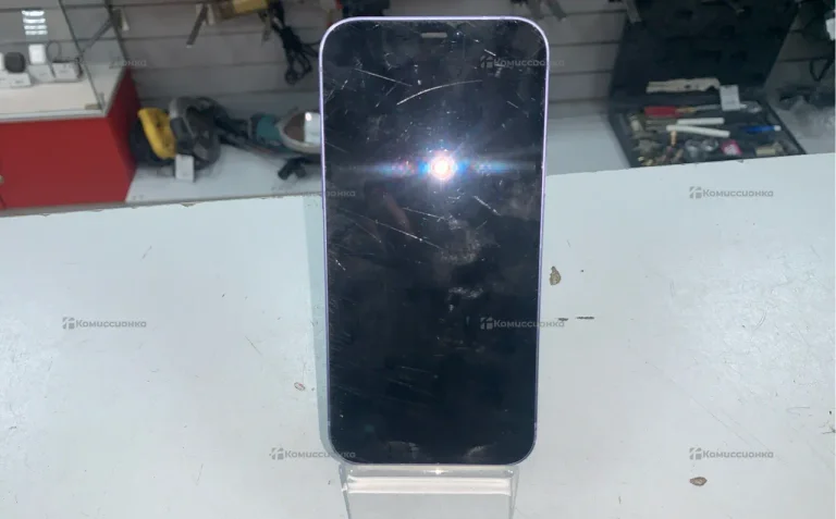 Apple iPhone 12 64 ГБ