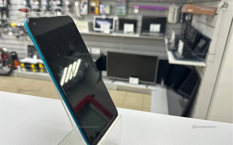 Samsung Galaxy M11 3/32 ГБ