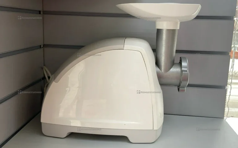 Мясорубка Moulinex HV8