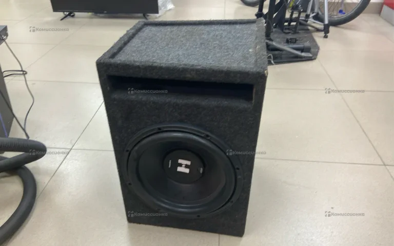 Сабвуфер  Hannibal HS-1200