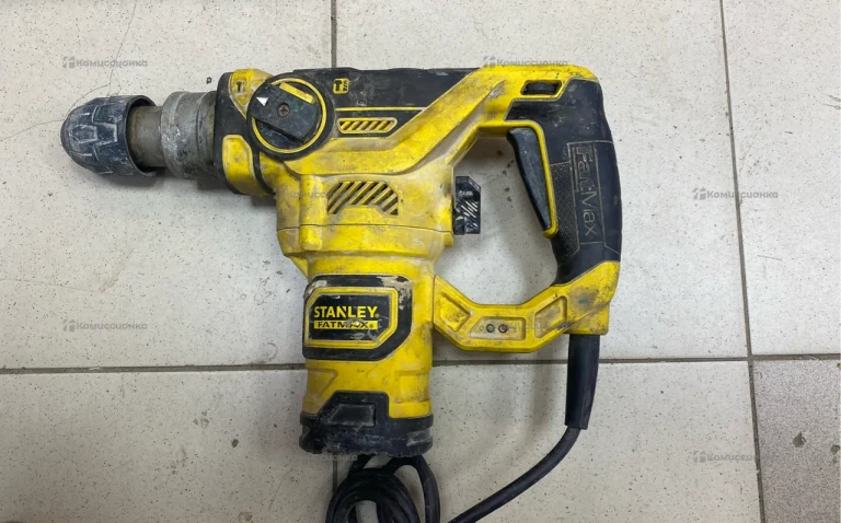 Перфоратор SDS-plus Stanley Fatmax FME1250K