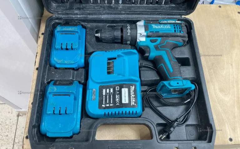 дрель-шуруповерт Makita (реплика)