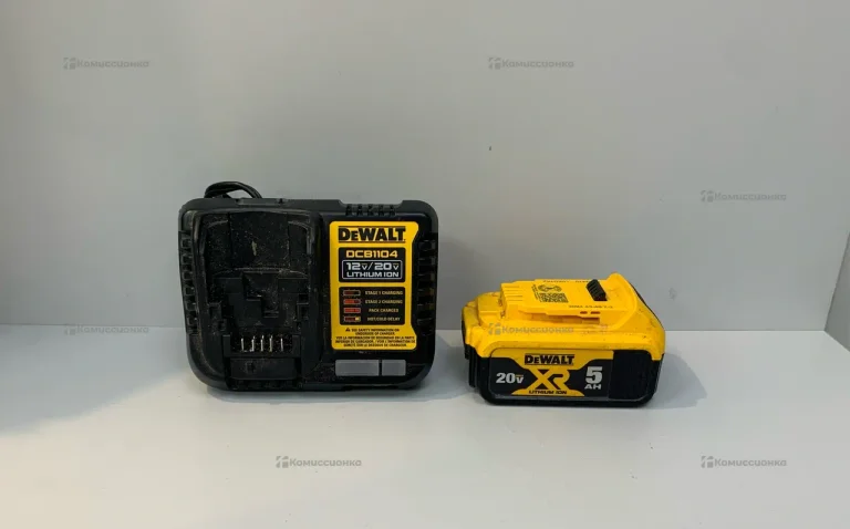 Аккумуляторыный Гвоздезабивной пистолет Dewalt 20v