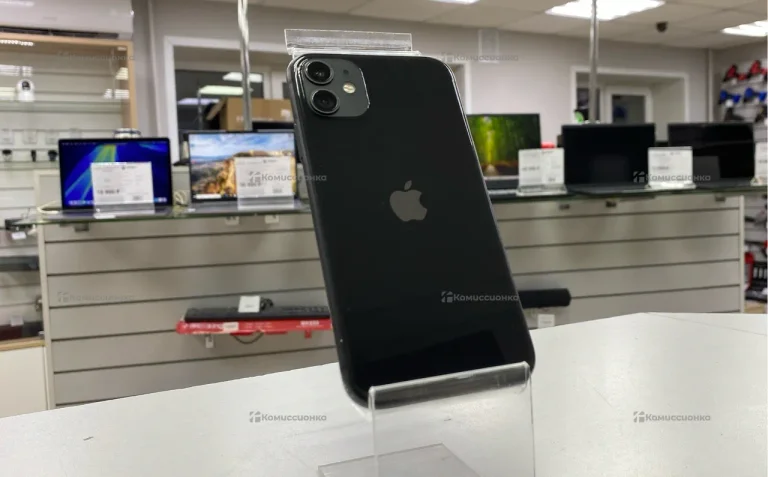 Apple iPhone 11 4/128 ГБ