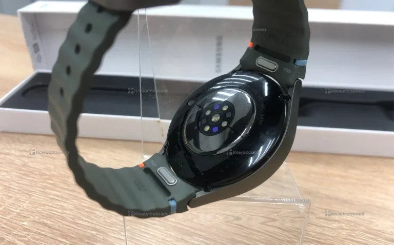 Часы  Samsung Galaxy Watch 7 44mm LTE