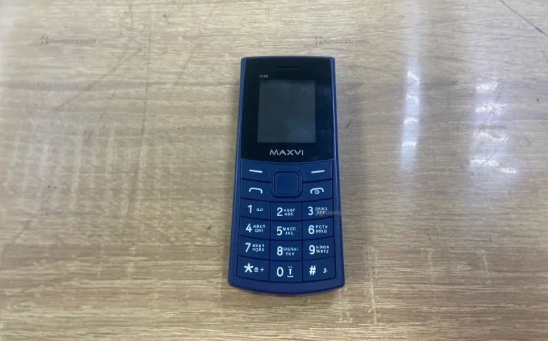 Телефон Maxvi c40