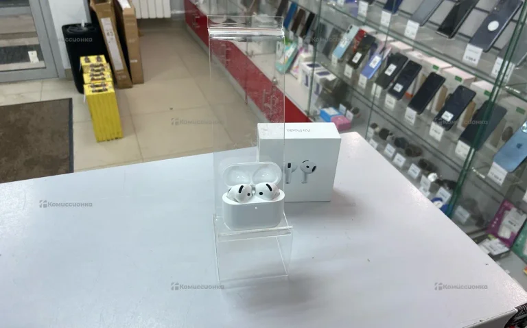Наушники  Apple AirPods 4