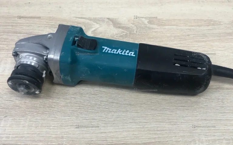 УШМ Makita 9558HNR ( 2024 Год )