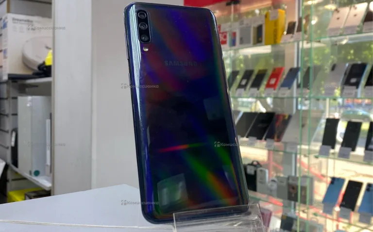 Samsung Galaxy A50 4/64Gb