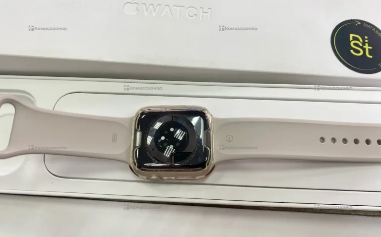 Часы Apple Watch 7 45mm