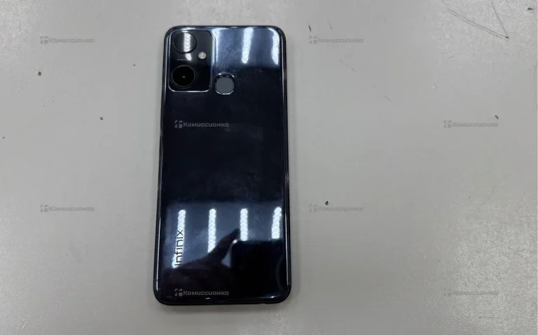 Infinix Smart 6 Plus (India) 3/64 ГБ