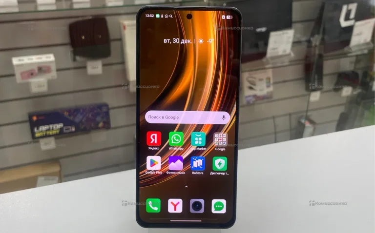 Realme 13+ 5G 8/256 ГБ