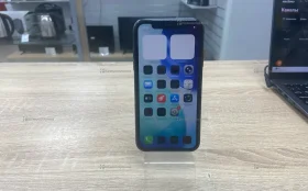 Apple iPhone 11 4/64 ГБ