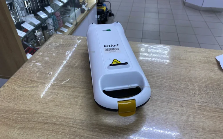 Вафельница Kitfort KT-1689