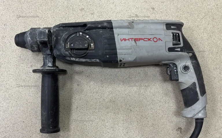 Перфоратор Интерскол П-26/800ЭР