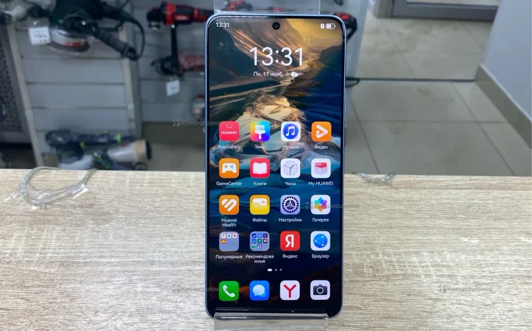 Huawei nova 13i 8/128 ГБ